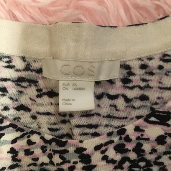 Patterned tee - Picture 2 of 5